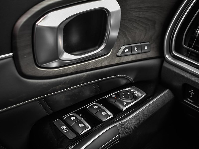 2025 Kia Sorento X-Line Limited AWD w/Olive Brown Interior