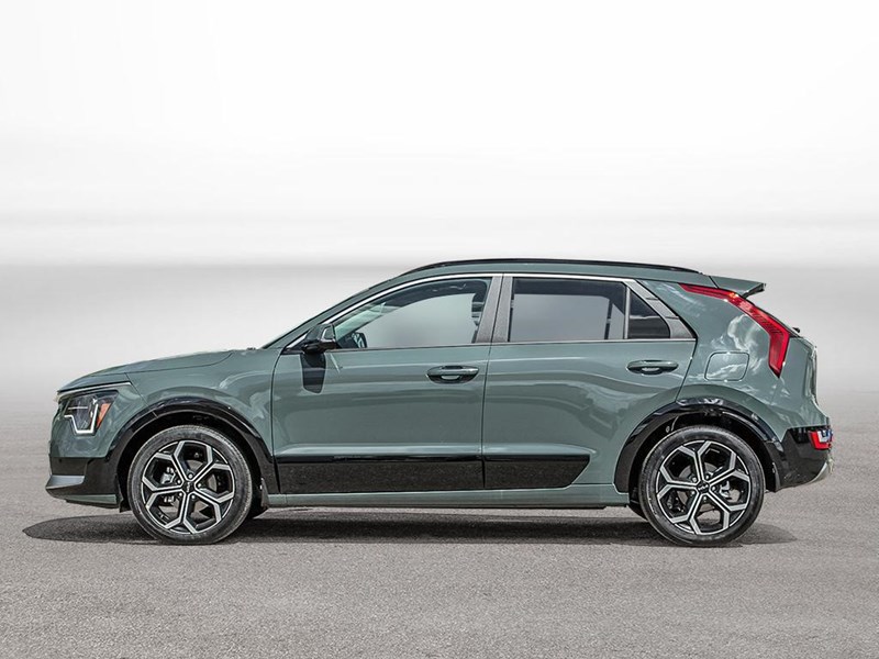 2025 Kia Niro SX FWD