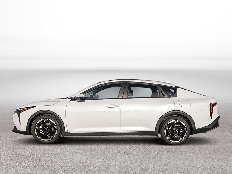 2025 Kia K4 EX+ FWD