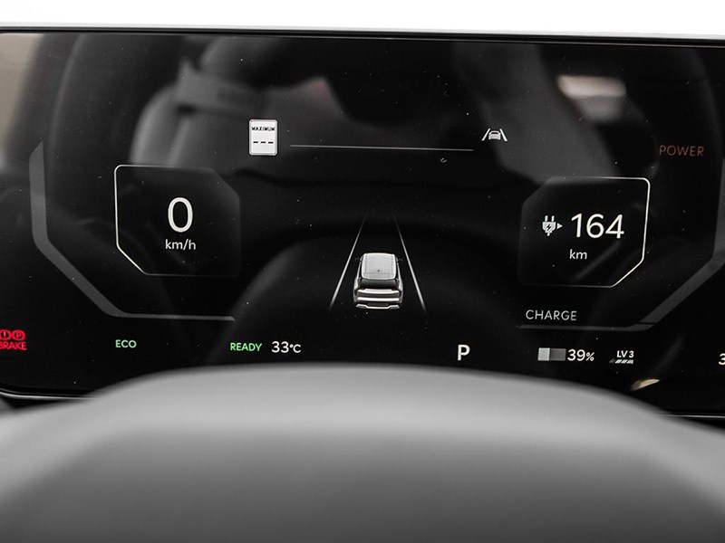 2026 Kia EV9 Land w/Premium Package AWD