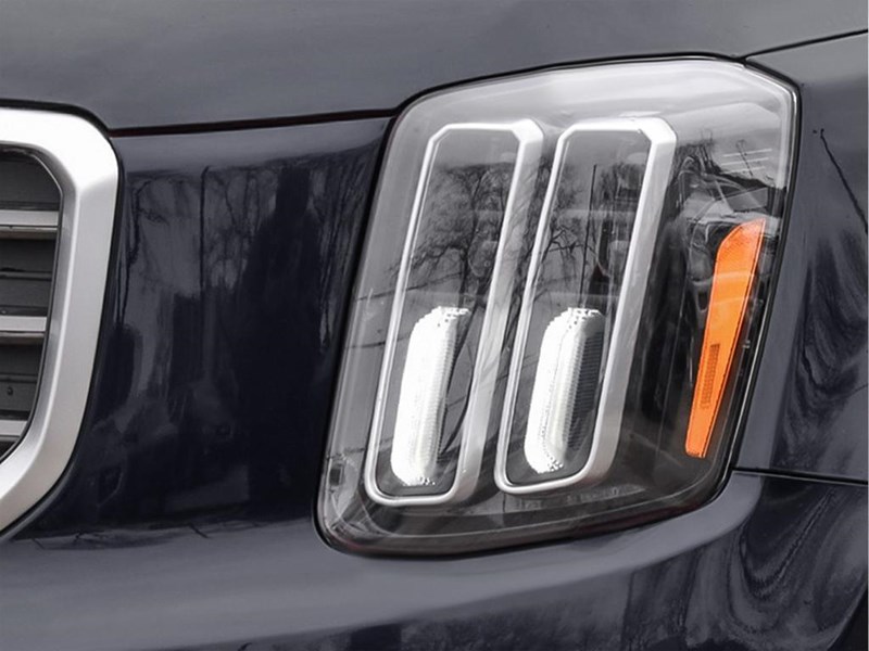2025 Kia Telluride SX Limited AWD w/Black Interior