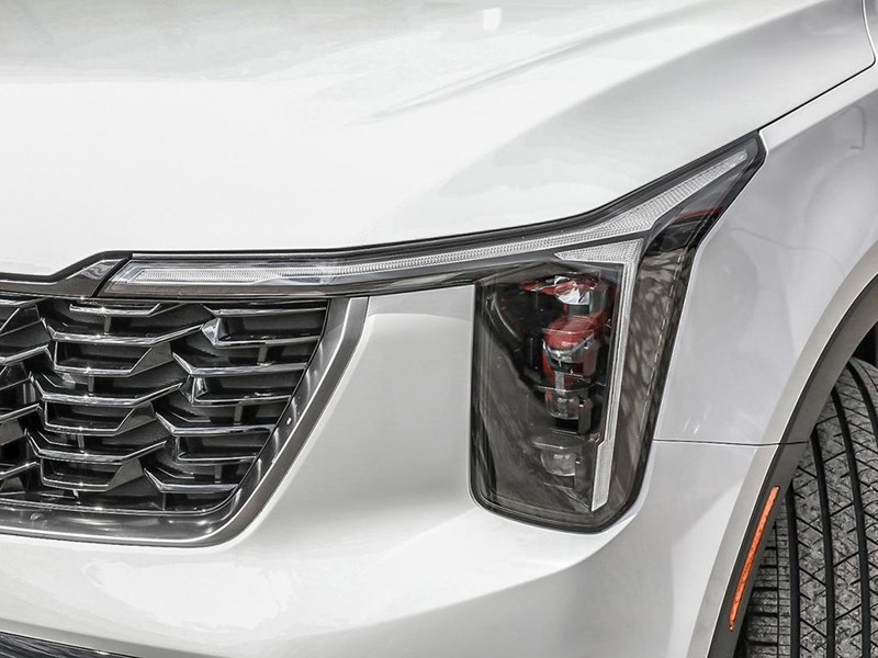 2025 Kia Sorento X-Line AWD