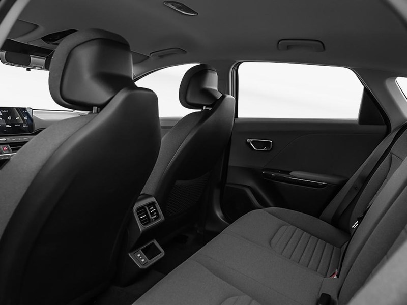 2025 Kia K4 LX