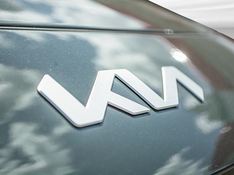 2025 Kia Niro SX FWD