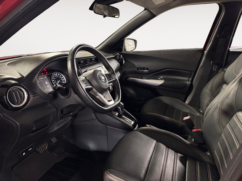2020 Nissan Kicks SR Premium PKG.