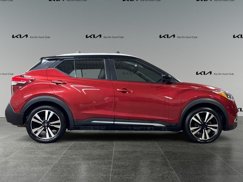 2020 Nissan Kicks SR Premium PKG.