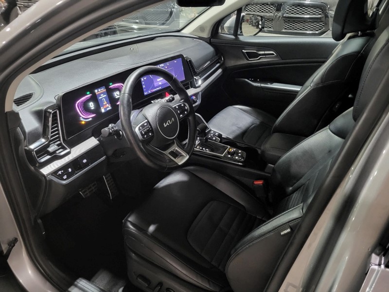 2023 Kia Sportage EX Premium AWD w/Black Interior
