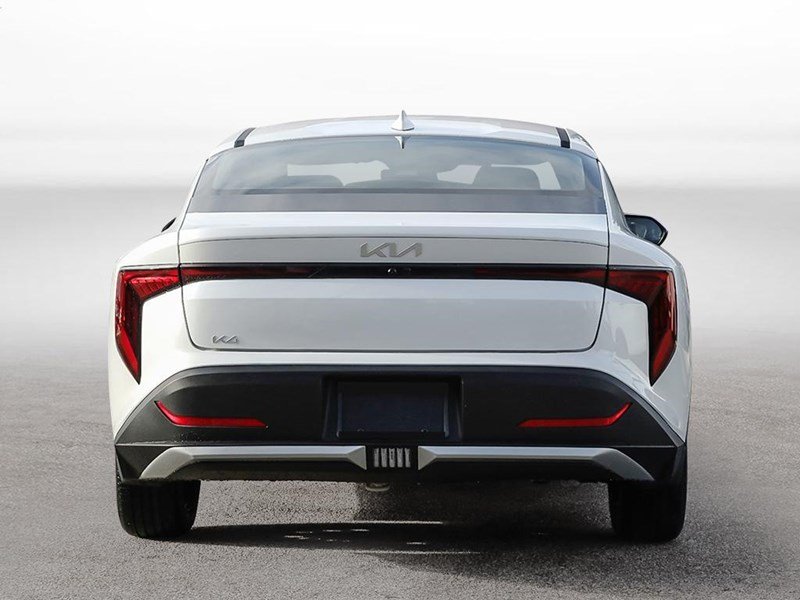 2025 Kia K4 LX FWD