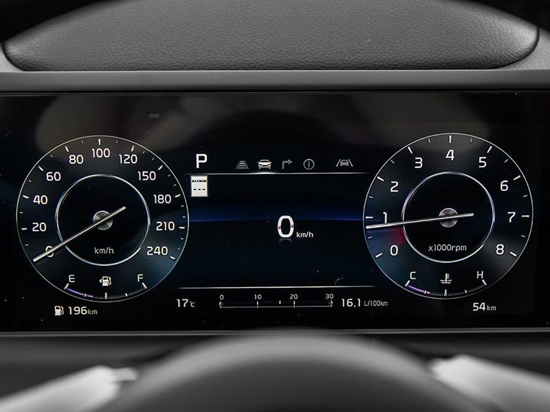 2025 Kia Seltos SX AWD w/Brown Interior