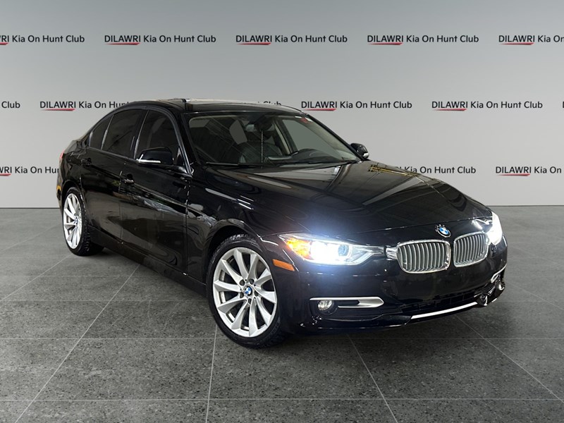 2013 BMW 320 4dr Sdn 320i xDrive AWD
