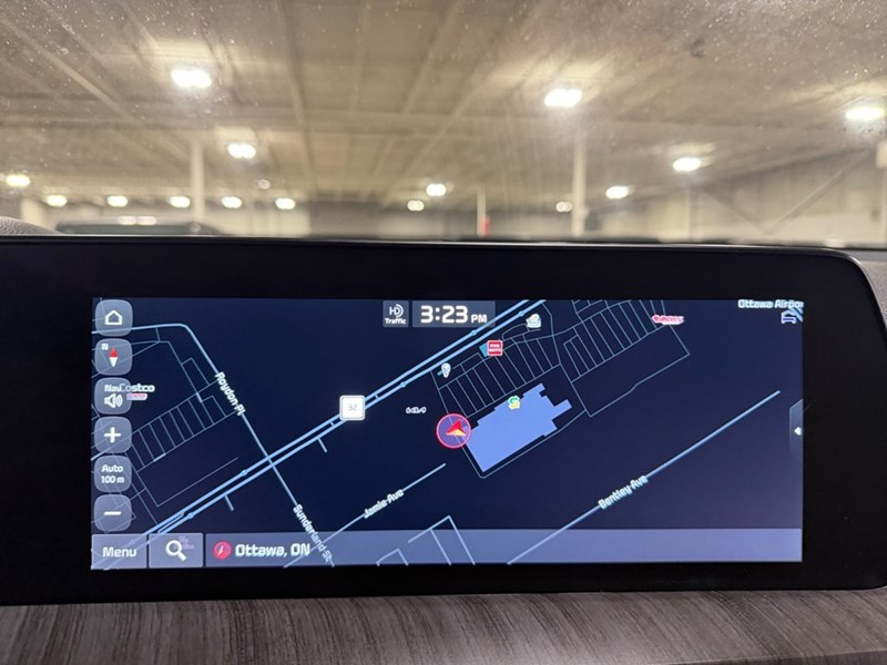 2023 Kia Telluride SX Limited AWD w/Black Interior