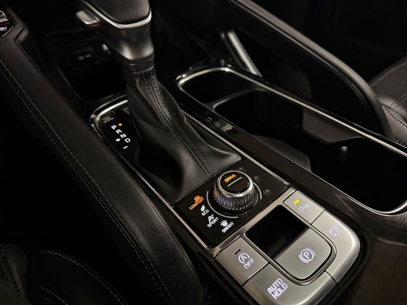 2023 Kia Telluride SX Limited AWD w/Black Interior