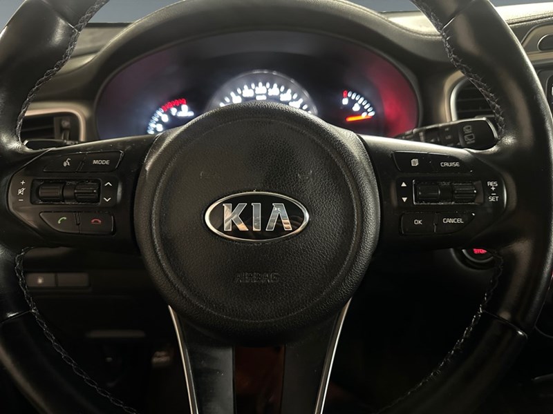 2016 Kia Sorento AWD 4dr 3.3L EX 7-Seater