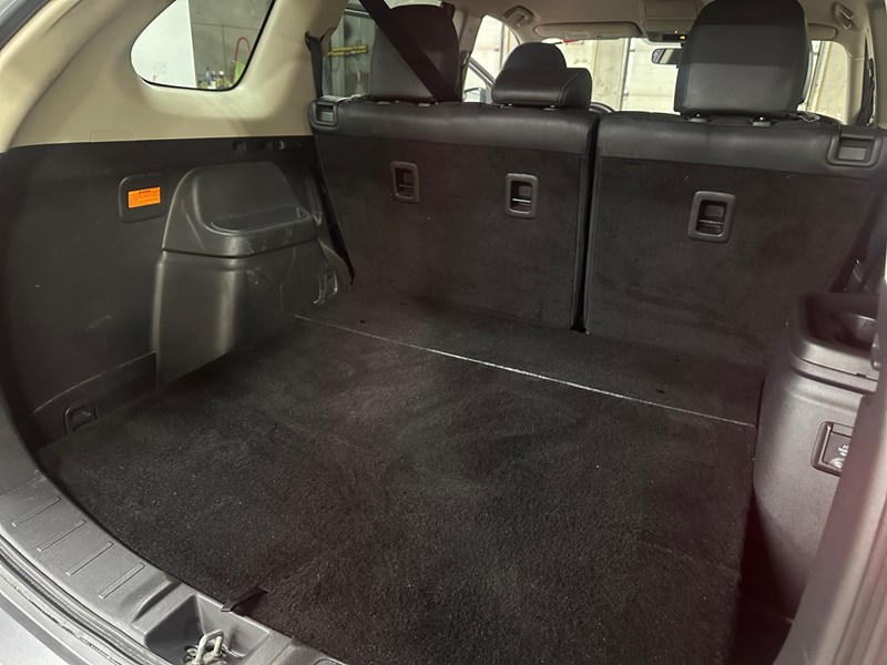 2022 Mitsubishi Outlander Plug-In Hybrid SE S-AWC