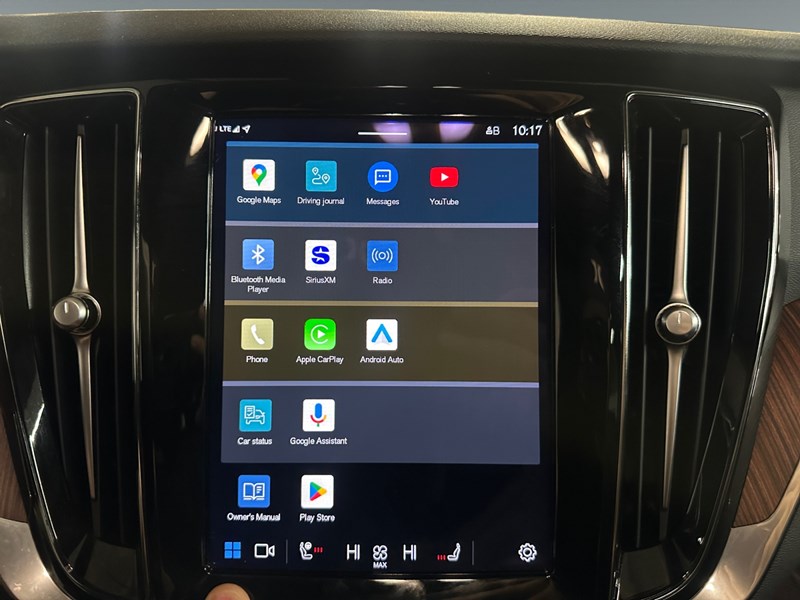 2023 Volvo V60 Cross Country B5 AWD Core