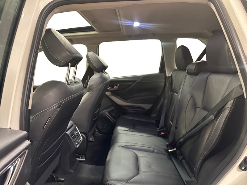 2023 Subaru Forester Limited CVT