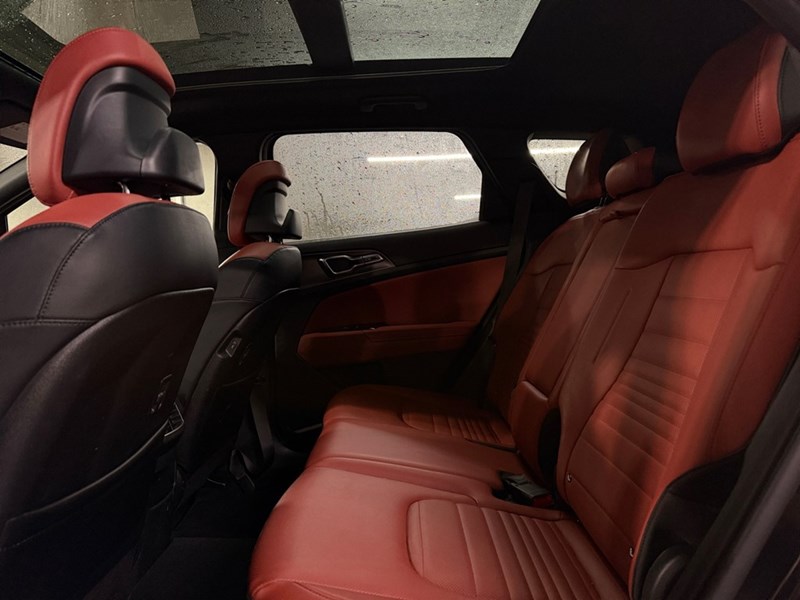 2023 Kia Sportage EX Premium AWD w/Red Interior