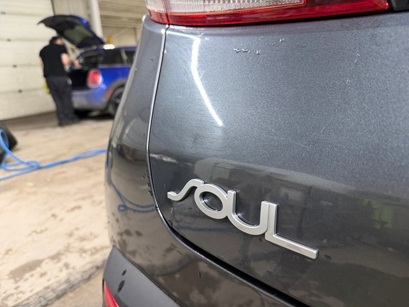 2022 Kia Soul EX IVT