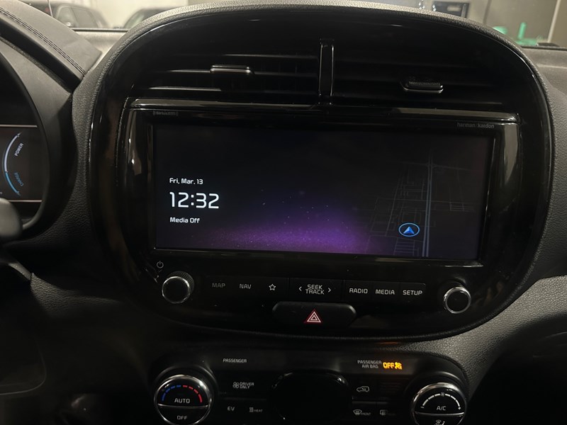 2022 Kia Soul EV EV Limited