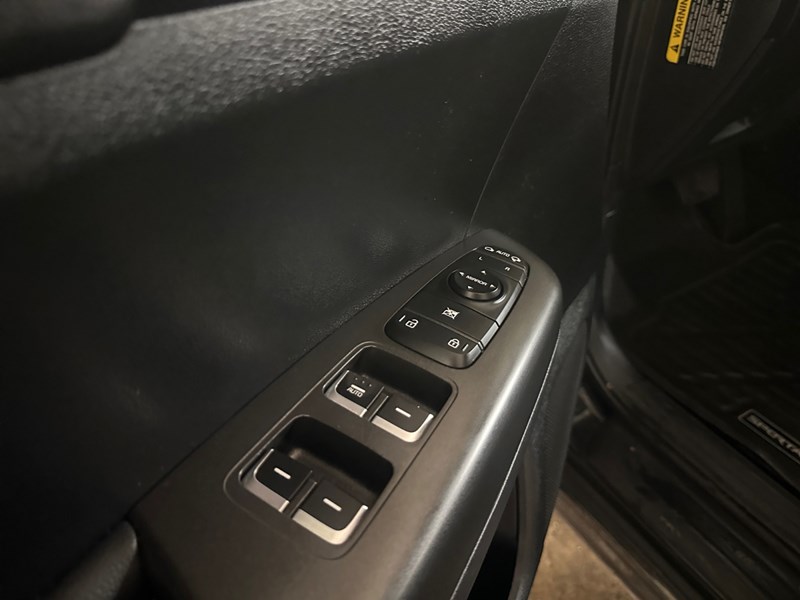 2022 Kia Sportage EX S