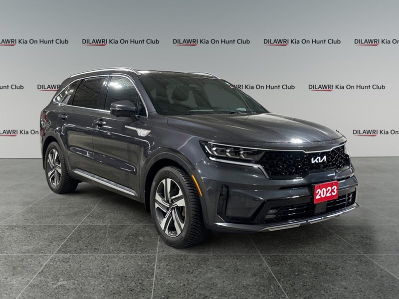 2023 Kia Sorento PHEV SX AWD w/Navy Blue Interior