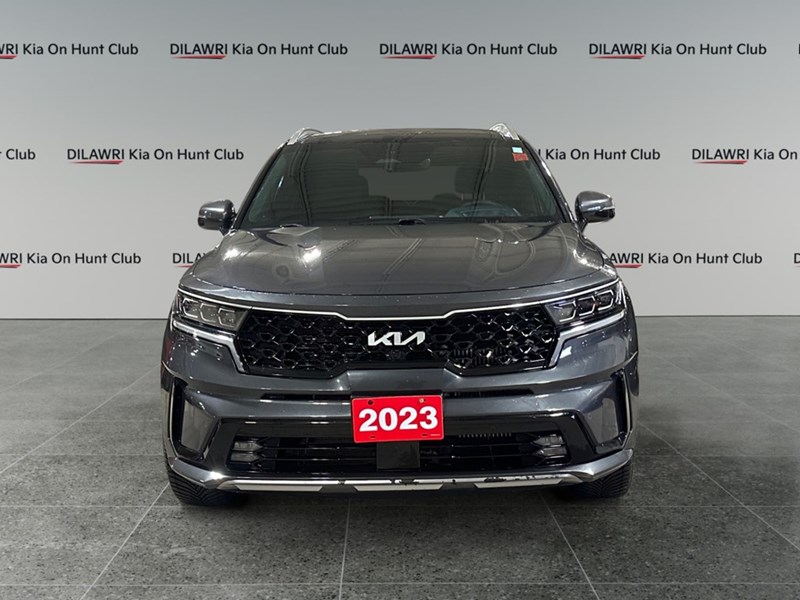 2023 Kia Sorento PHEV SX AWD w/Navy Blue Interior