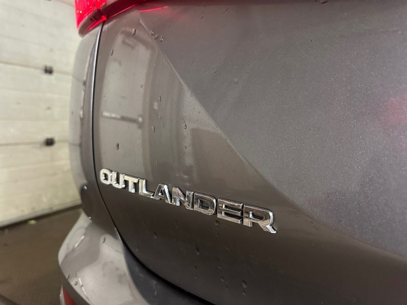 2023 Mitsubishi Outlander Plug-In Hybrid GT S-AWC