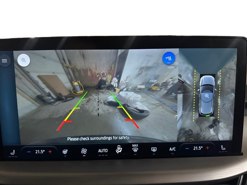 2023 Ford Escape Platinum AWD