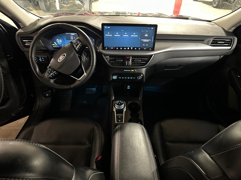 2023 Ford Escape Platinum AWD