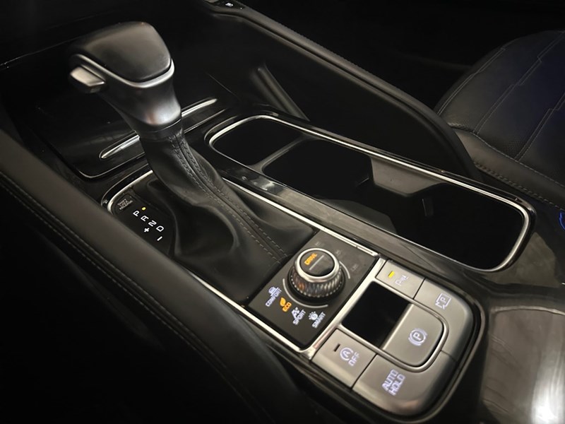 2023 Kia Telluride SX Limited AWD w/Black Interior