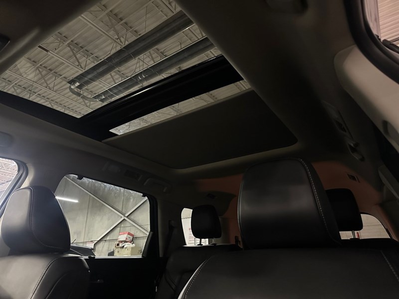 2024 Nissan Pathfinder Platinum 4WD