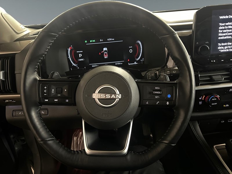 2024 Nissan Pathfinder Platinum 4WD