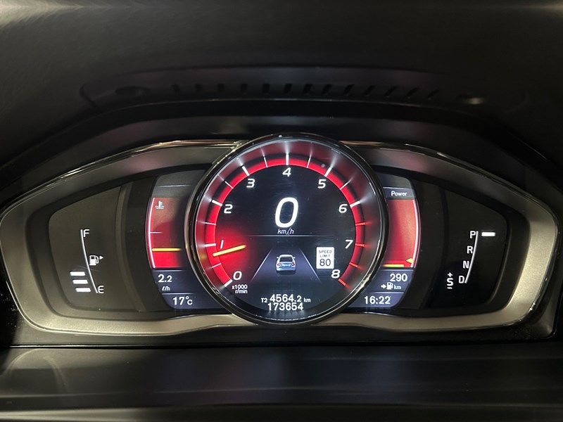 2016 Volvo S60 Cross Country T5 Platinum