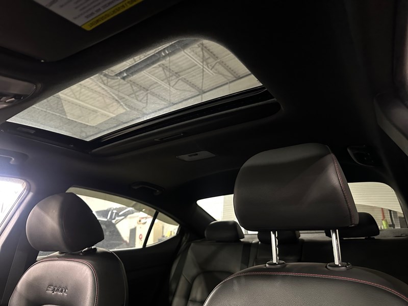 2018 Hyundai Elantra Sport (M6)