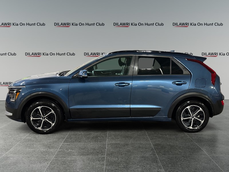 2025 Kia Niro EX