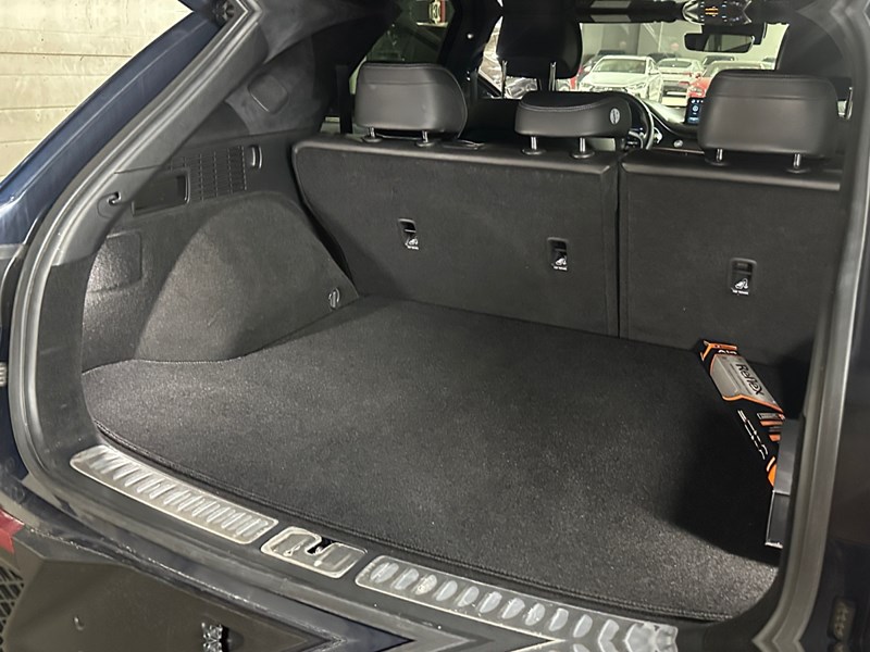 2022 Genesis GV70 2.5T Prestige