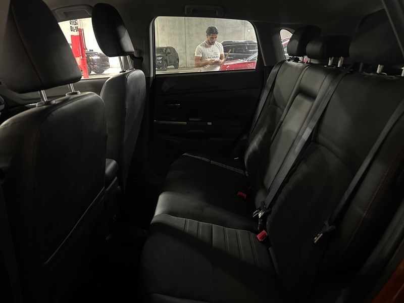 2023 Mitsubishi RVR GT