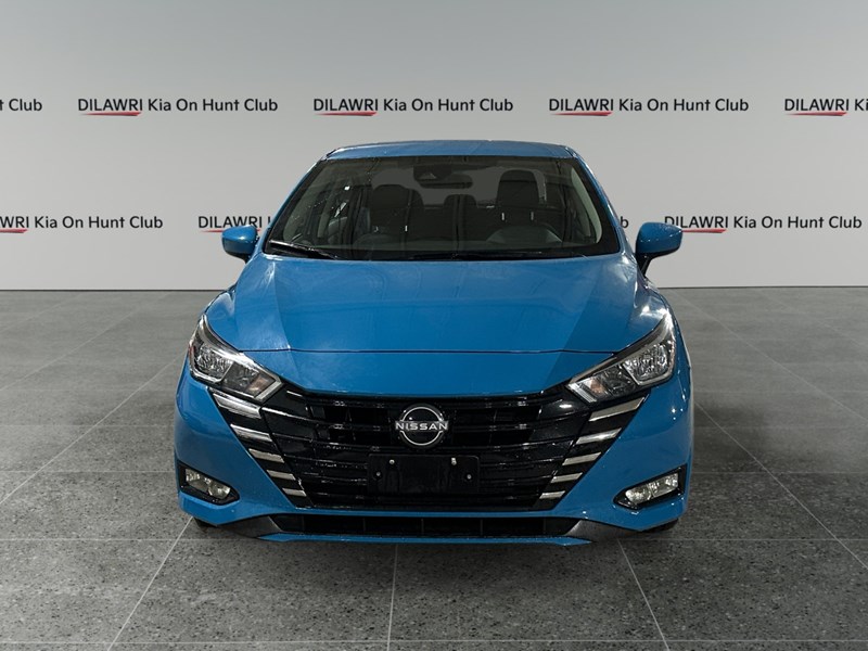 2025 Nissan Versa SV