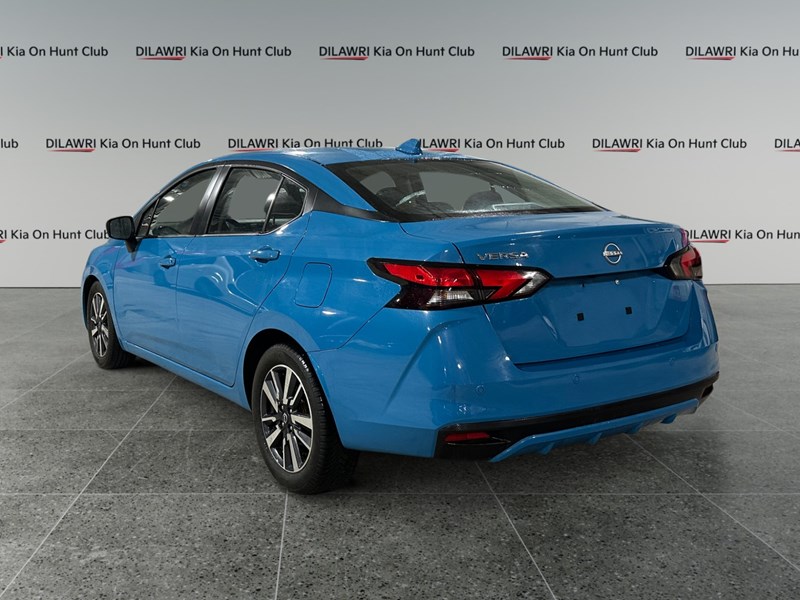 2025 Nissan Versa SV