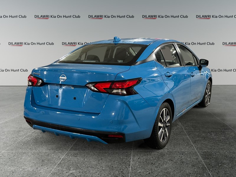 2025 Nissan Versa SV