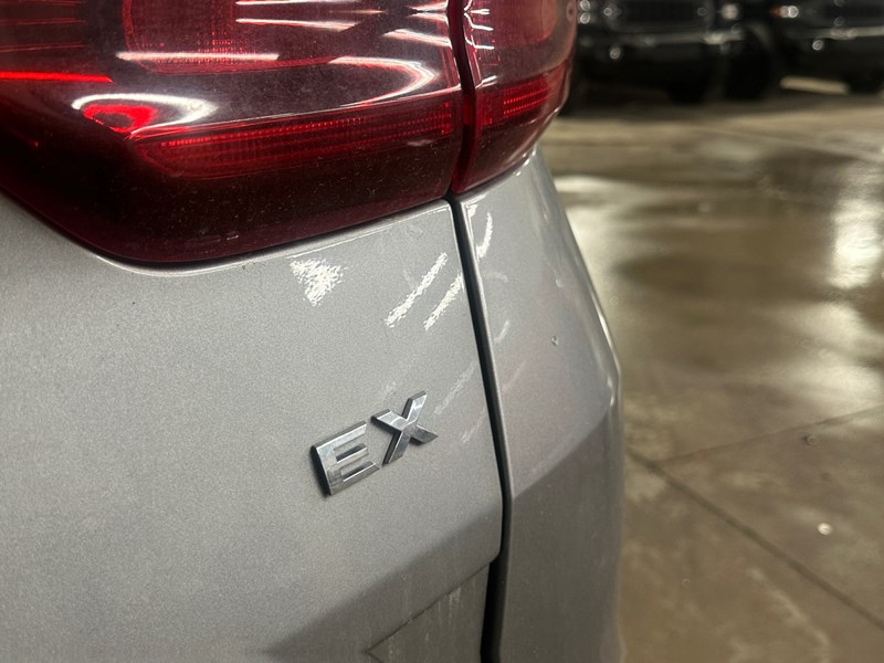 2022 Kia Sportage EX S