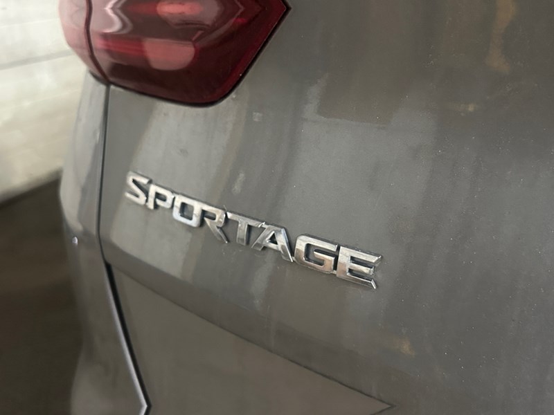 2022 Kia Sportage EX S