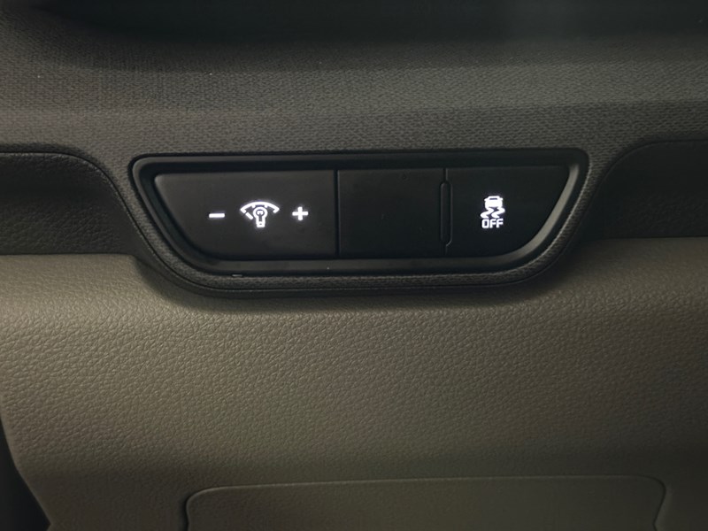 2025 Kia Carnival EX