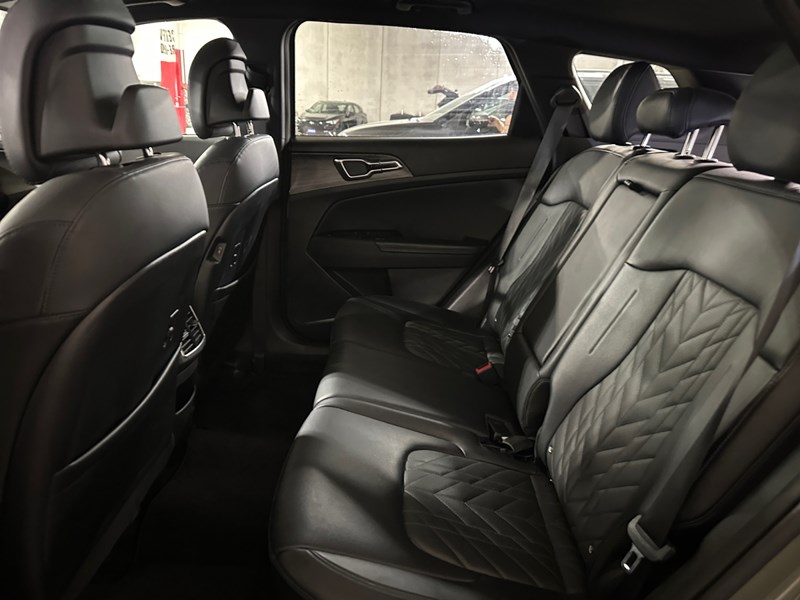 2023 Kia Sportage X-Line Limited AWD w/Black Interior