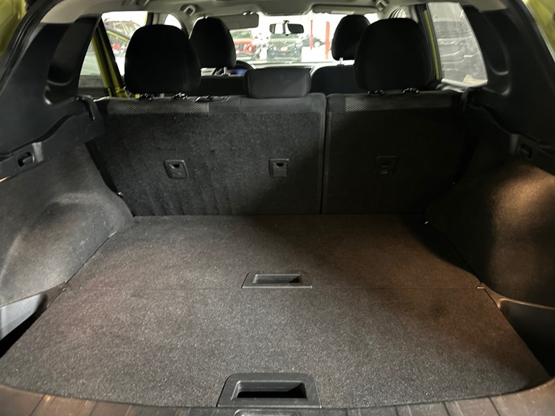 2017 Nissan Qashqai SV  W Sunroof