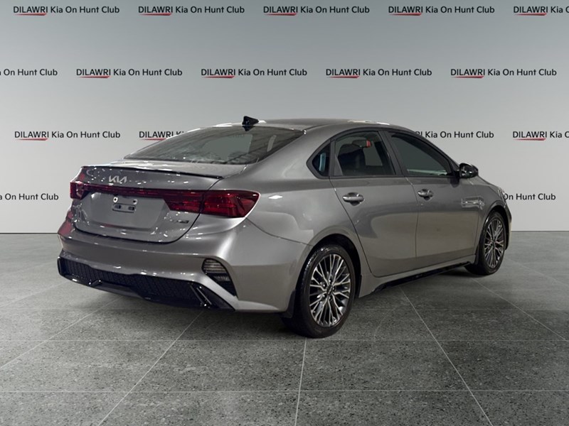 2022 Kia Forte GT-Line IVT