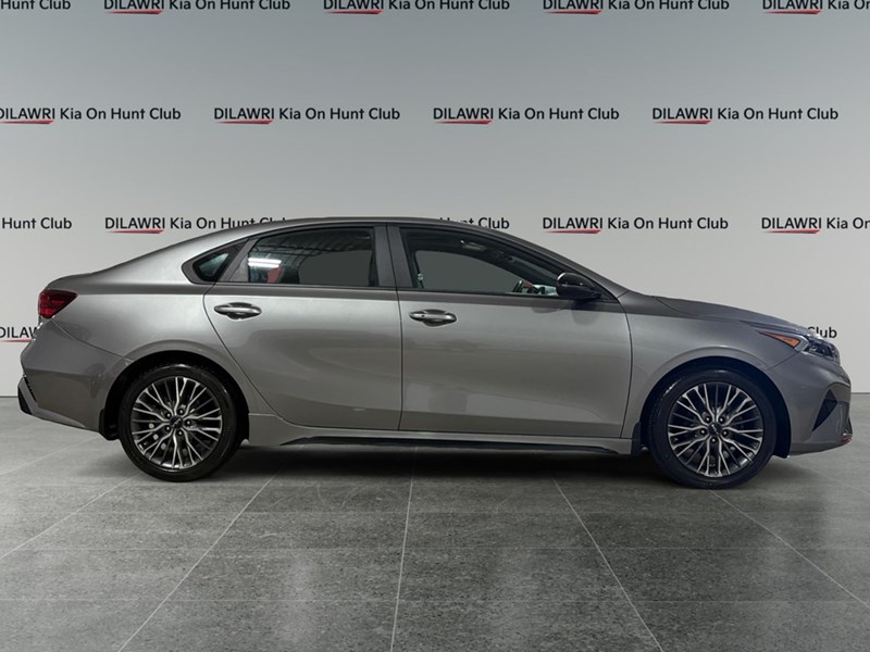 2022 Kia Forte GT-Line IVT