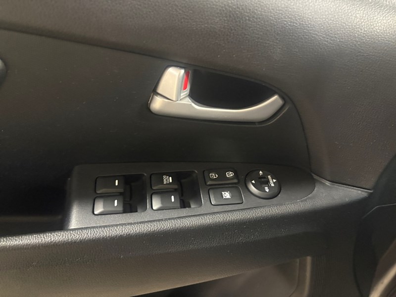 2016 Kia Sportage AWD 4dr Auto LX