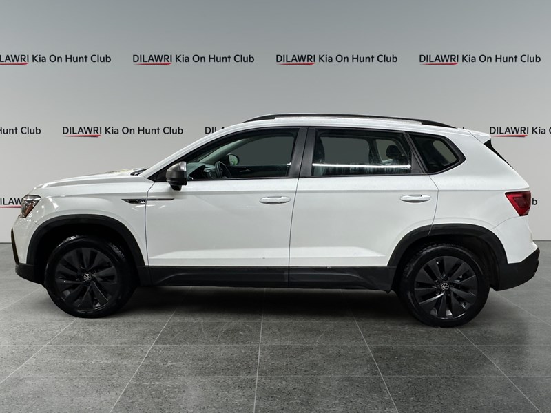 2022 Volkswagen Taos Trendline 4MOTION