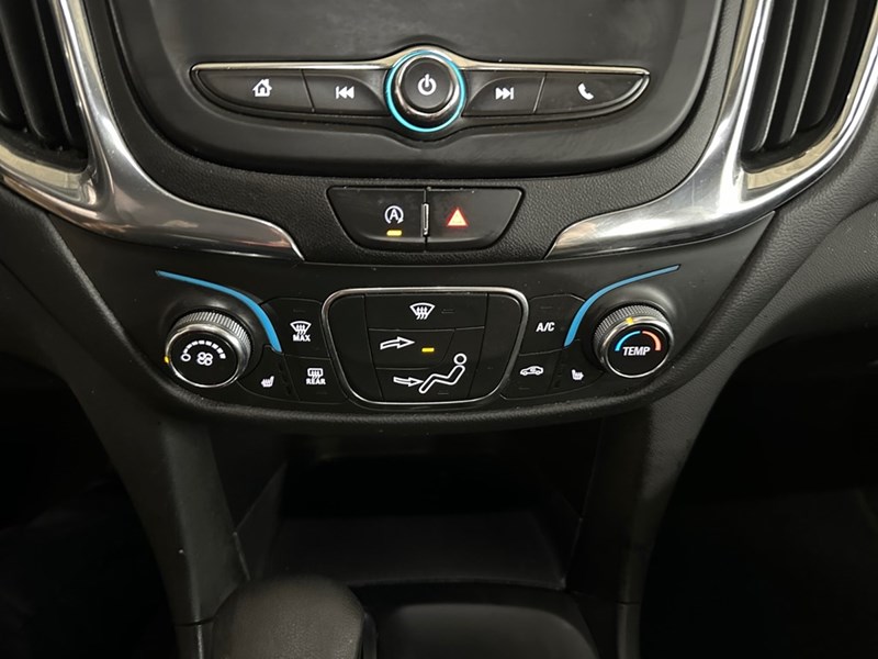 2023 Chevrolet Equinox AWD 4dr LT